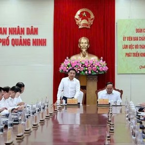 Phó Thủ tướng Chính phủ Nguyễn Văn Thắng làm việc với thành phố Quảng Ninh. Ảnh: Nhandan.vn