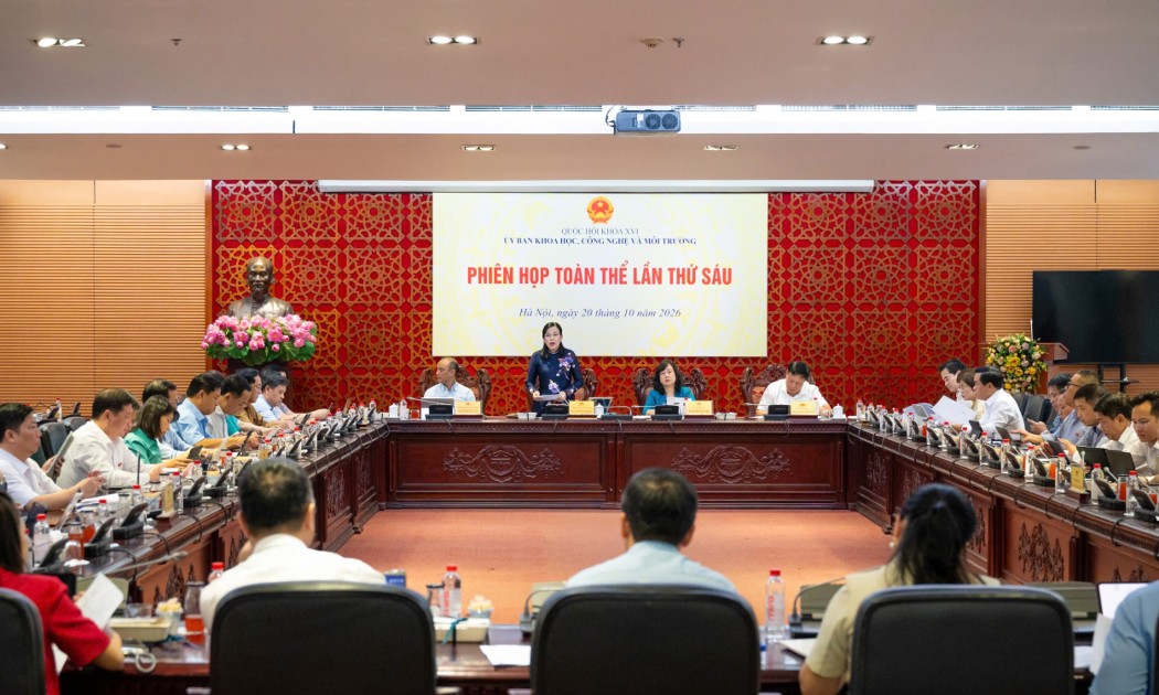 Toàn cảnh phiên họp. Ảnh: quochoi.vn