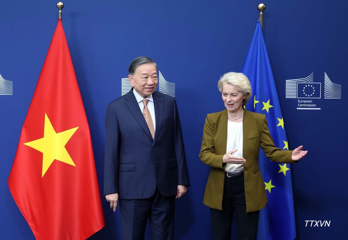 Tổng Bí thư, Chủ tịch nước Tô Lâm gặp Chủ tịch Ủy ban châu Âu Ursula von der Leyen. Ảnh: TTXVN