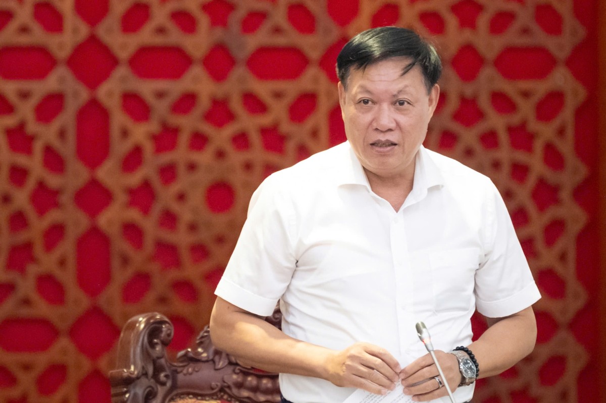 Thứ trưởng Bộ Y tế Đỗ Xuân Tuyên