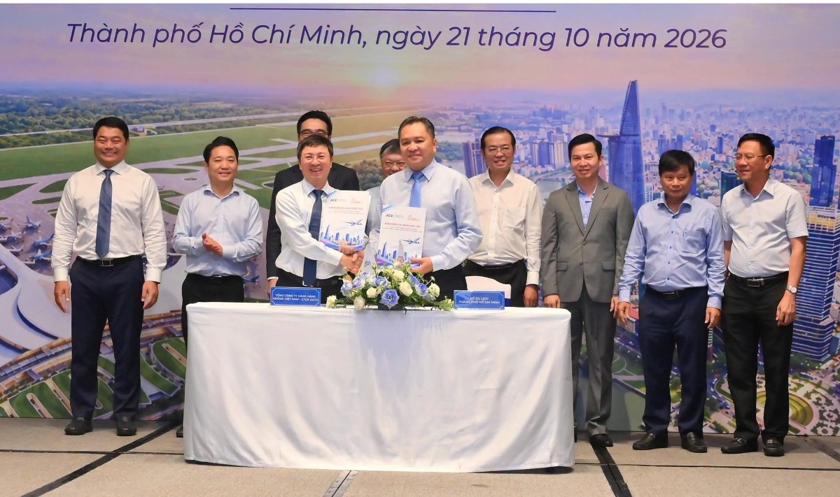 Sở Du lịch Thành phố Hồ Chí Minh và Tổng công ty Cảng hàng không Việt Nam - CTCP (ACV) đã chính thức ký kết Bản ghi nhớ hợp tác về xúc tiến, phát triển du lịch và mạng lưới đường bay giai đoạn 2026 - 2030. Ảnh: Du lịch TP.HCM