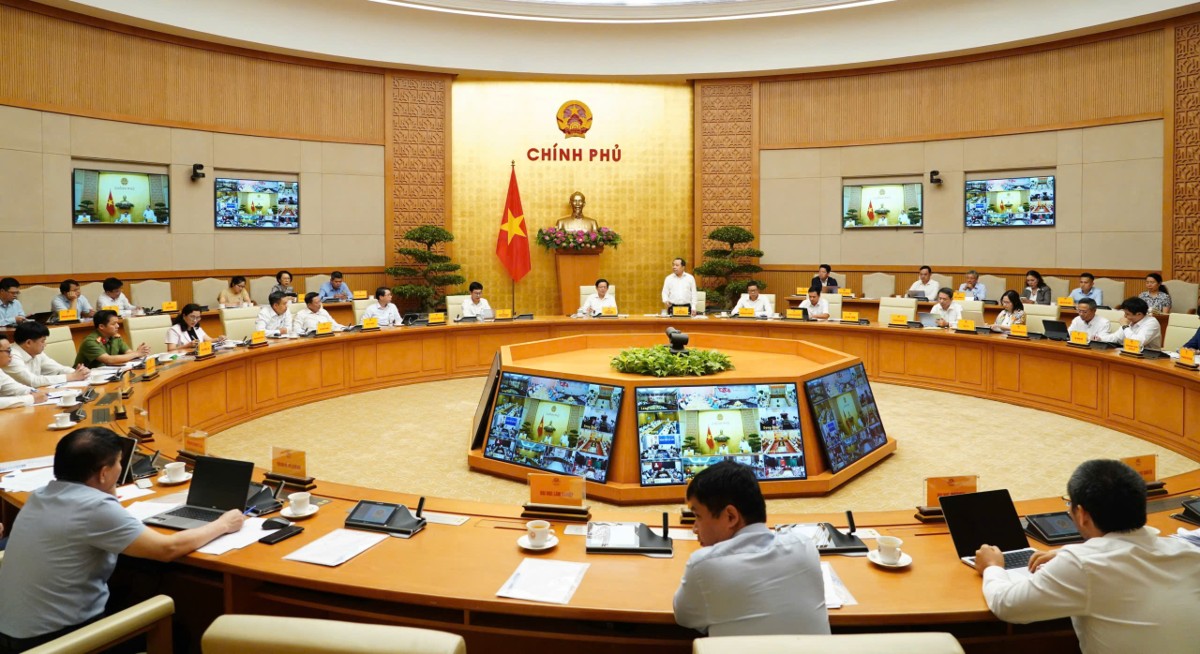 Bộ trưởng Bộ Khoa học và Công nghệ Vũ Hải Quân báo cáo tại Hội nghị. Ảnh: MST.