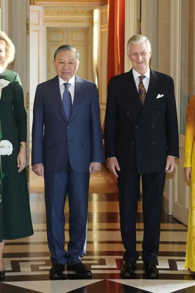 Top Vietnamese leader meets with Belgian King and Queen