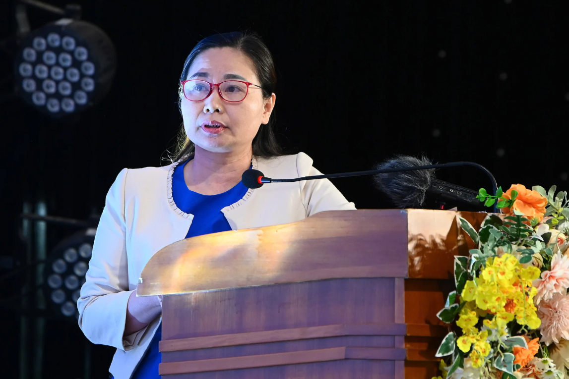 Bà Đoàn Hương Sơn, Cục Trồng trọt và Bảo vệ thực vật.