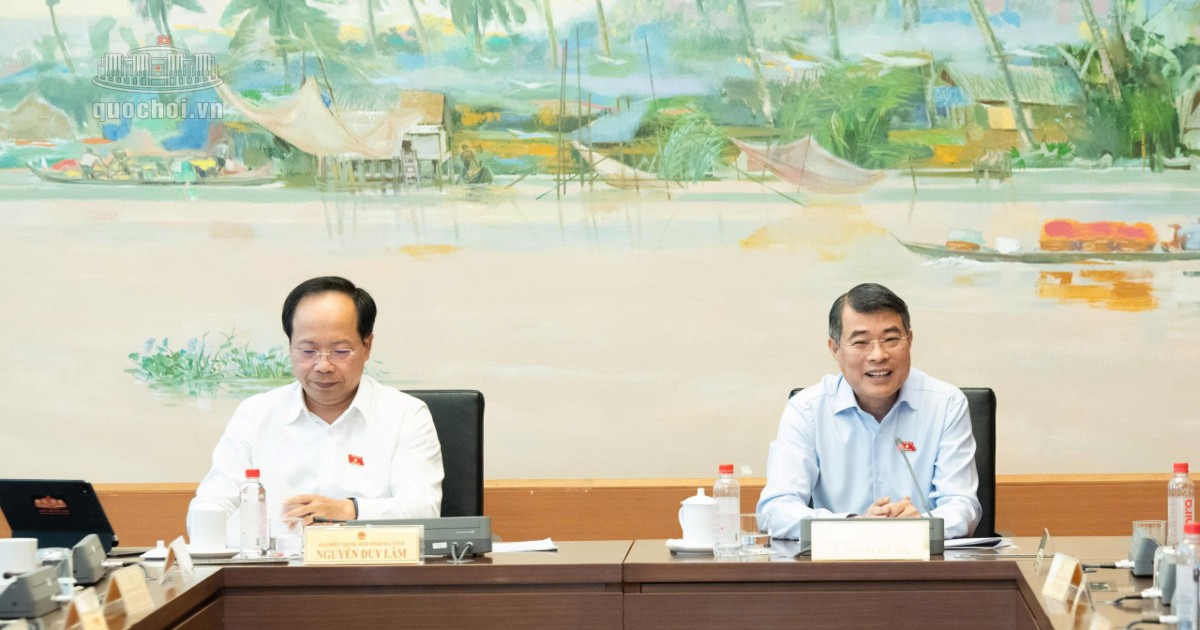 Thủ tướng Lê Minh Hưng: Đơn giản hóa thủ tục đầu tư, đấu thầu phải đi đôi với kiểm soát chặt chẽ