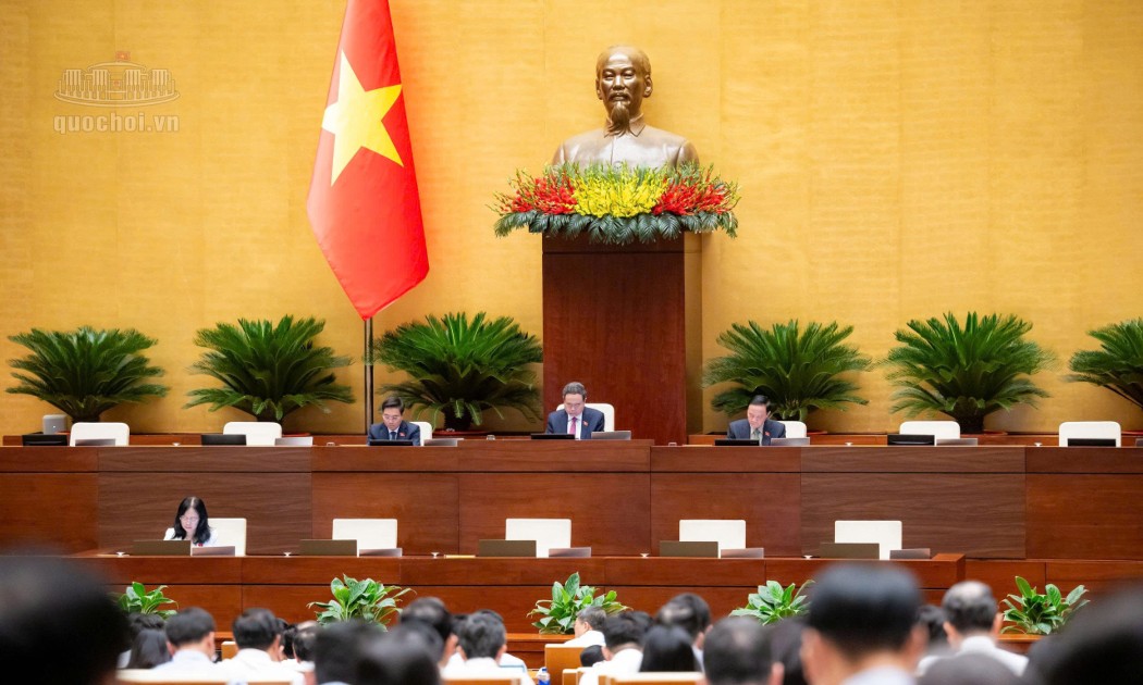 Chủ tịch Quốc hội Trần Thanh Mẫn cùng các Phó Chủ tịch Quốc hội tại phiên họp. Ảnh: quochoi.vn