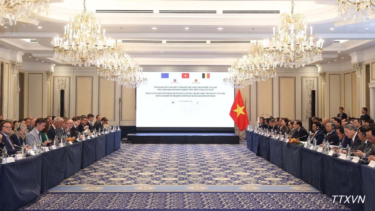 Toạ đàm cấp cao giữa Tổng Bí thư, Chủ tịch nước Tô Lâm với lãnh đạo doanh nghiệp tiêu biểu châu Âu và Bỉ. Ảnh: TTXVN