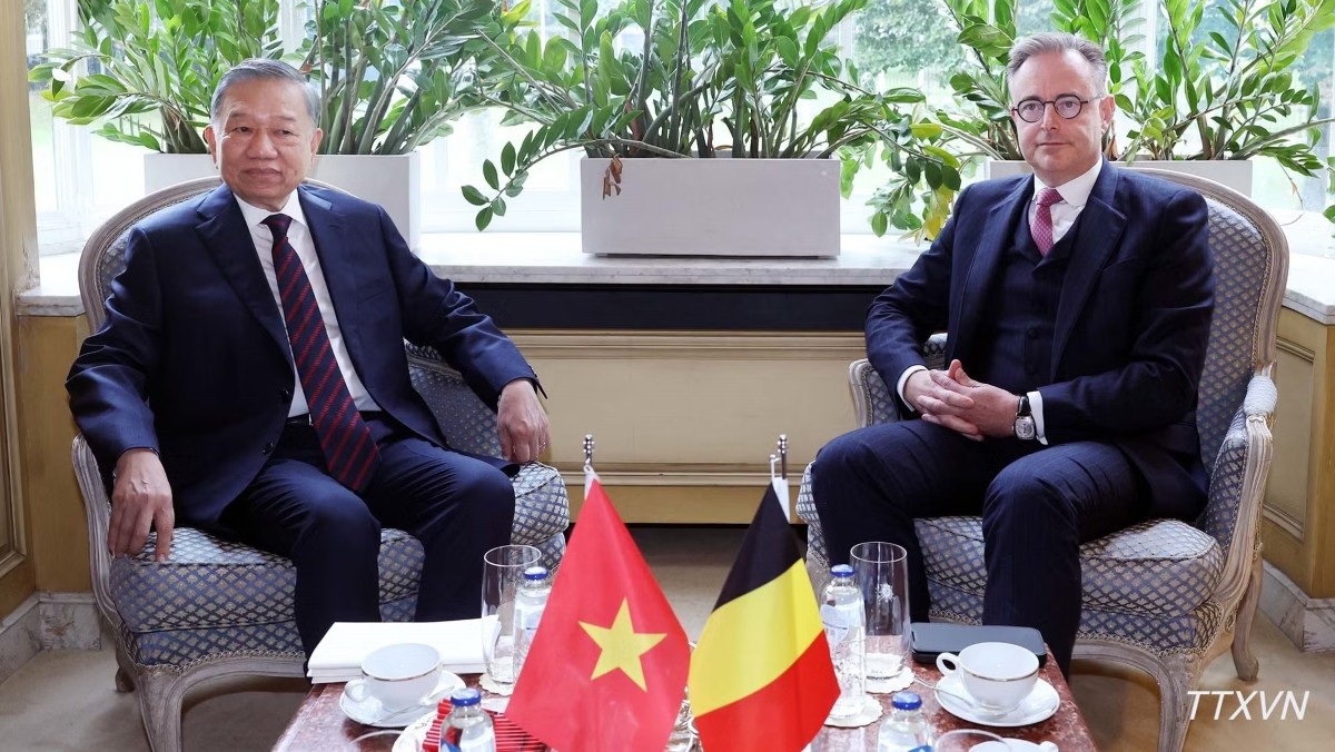 Tổng Bí thư, Chủ tịch nước Tô Lâm gặp hẹp Thủ tướng Bỉ Bart De Wever. Ảnh: TTXVN