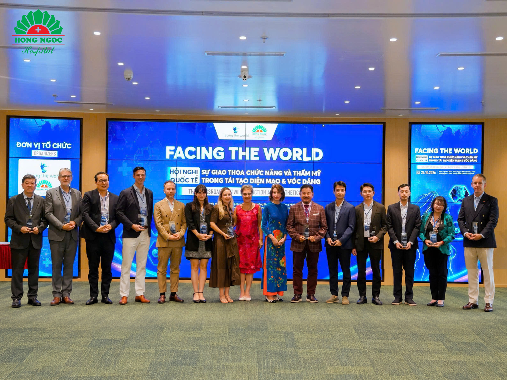 Vietnamese and international experts exchange insights into technical advances and clinical practice in plastic and reconstructive surgery.