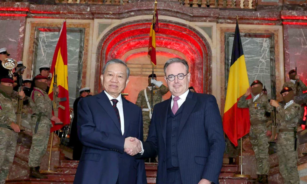 Tổng Bí thư, Chủ tịch nước Tô Lâm và Thủ tướng Bỉ Bart De Wever. Ảnh: TTXVN