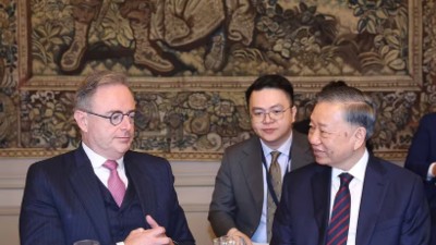 Vietnamese, Belgian leaders agree to enhance multifaceted collaboration