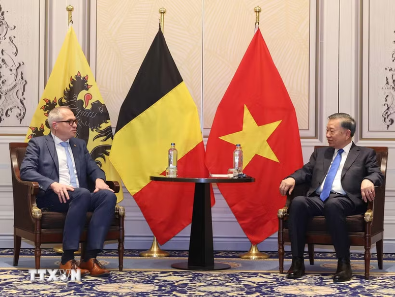 Tổng Bí thư, Chủ tịch nước Tô Lâm tiếp Bộ trưởng, Thủ hiến vùng Flanders Matthias Diependaele - Ảnh: TTXVN