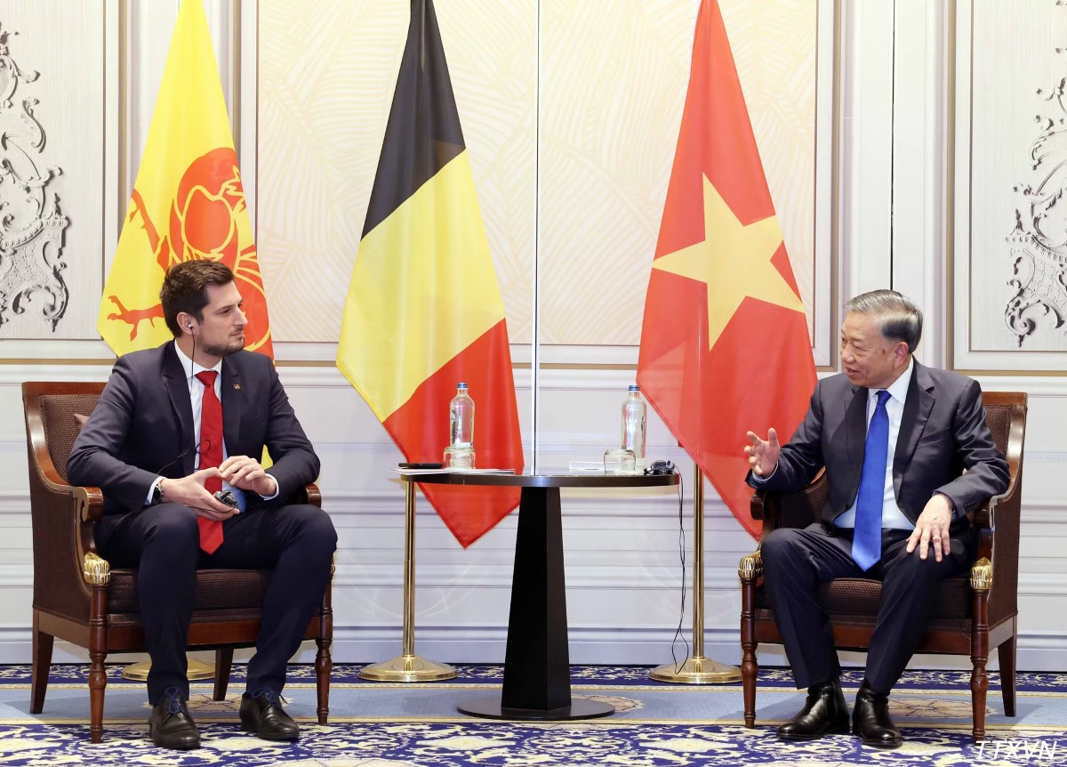 Tổng Bí thư, Chủ tịch nước Tô Lâm tiếp Bộ trưởng, Thủ hiến vùng Wallonie, ông Adrien Dolimont. Ảnh: Thống Nhất/TTXVN