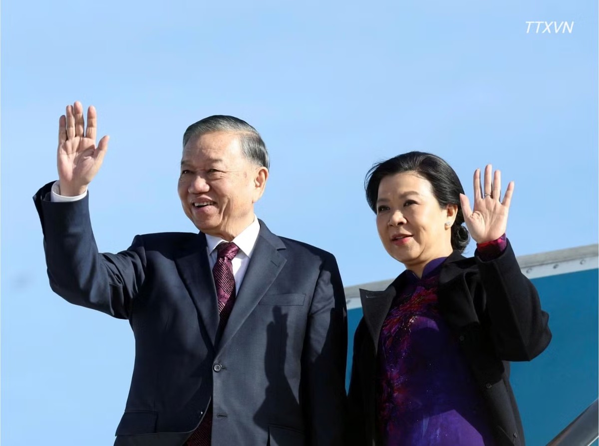Tổng Bí thư, Chủ tịch nước Tô Lâm và Phu nhân rời thủ đô Brussels, kết thúc tốt đẹp chuyến thăm chính thức Liên minh châu Âu và Vương quốc Bỉ. Ảnh: Thống Nhất/TTXVN