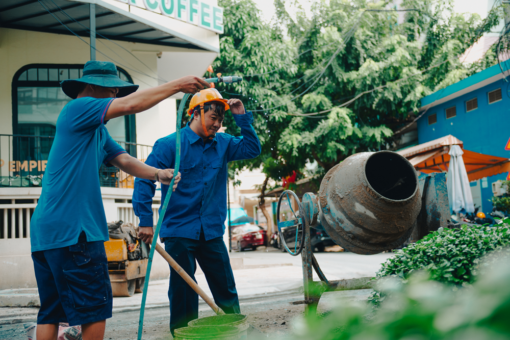 Tài chính tiêu dùng giúp người lao động ổn định cuộc sống và an tâm làm việc.