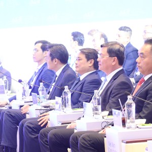 Lãnh đạo UBND TPHCM và các tổ chức doanh nghiệp tại Chương trình CEO 500 - Ảnh: Phương Chi.