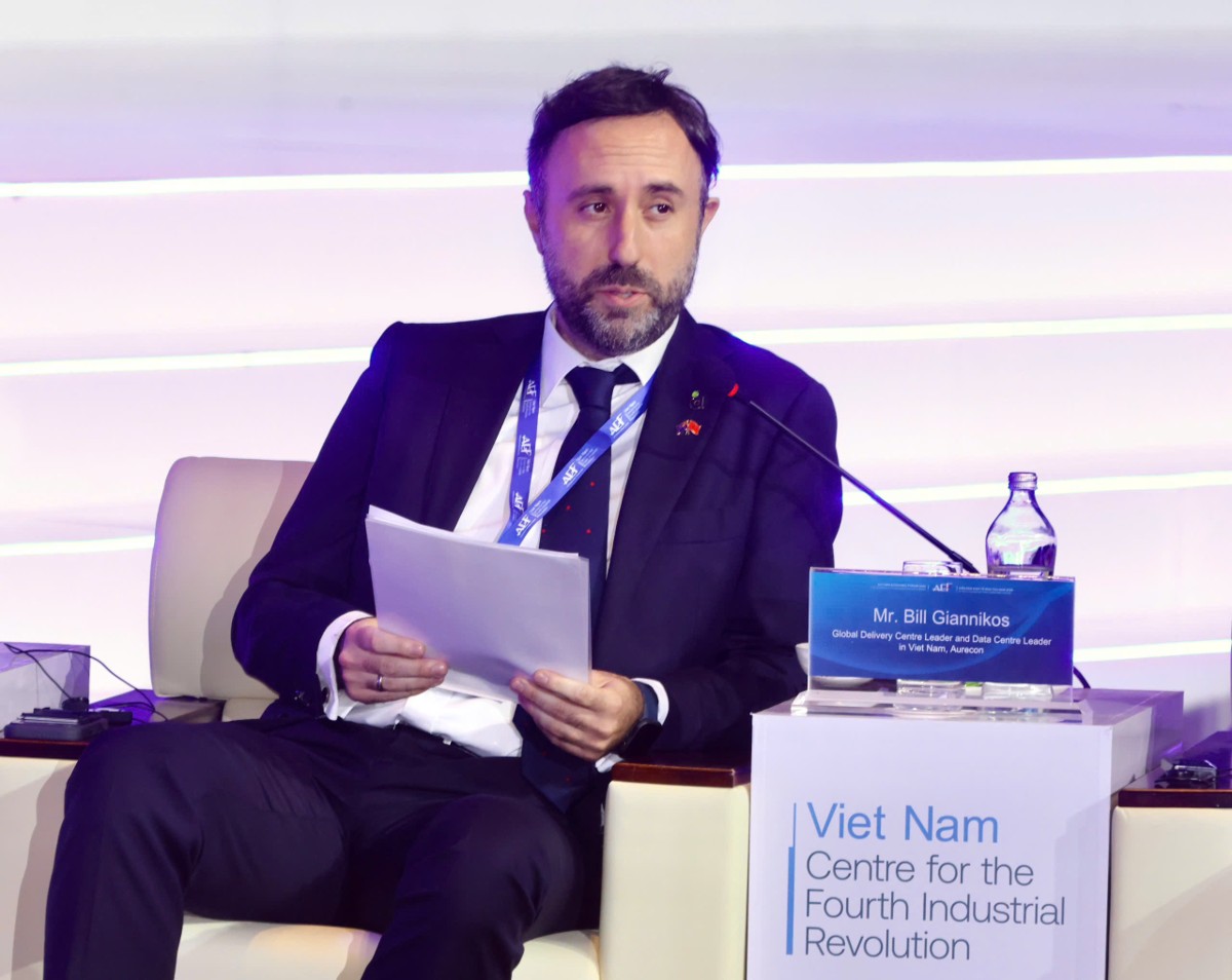 Ông Bill Giannikos, Giám đốc Trung tâm Dịch vụ toàn cầu kiêm Giám đốc Trung tâm dữ liệu của Aurecon Việt Nam. Ảnh: HCMC C4IR