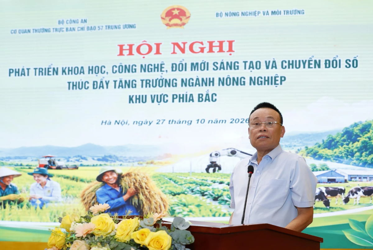 Ông Nguyễn Như So: kiến nghị hoàn thiện cơ chế hỗ trợ chăn nuôi công nghệ cao theo chuỗi khép kín. Ảnh: Ban tổ chức.