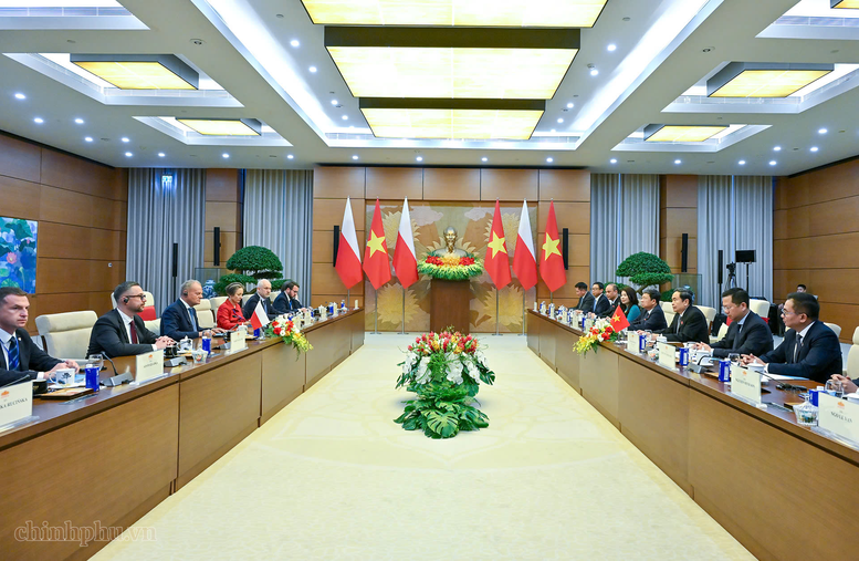 Chủ tịch Quốc hội Trần Thanh Mẫn hội kiến Thủ tướng Ba Lan Donald Tusk - Ảnh: chinhphu.vn/Nhật Bắc