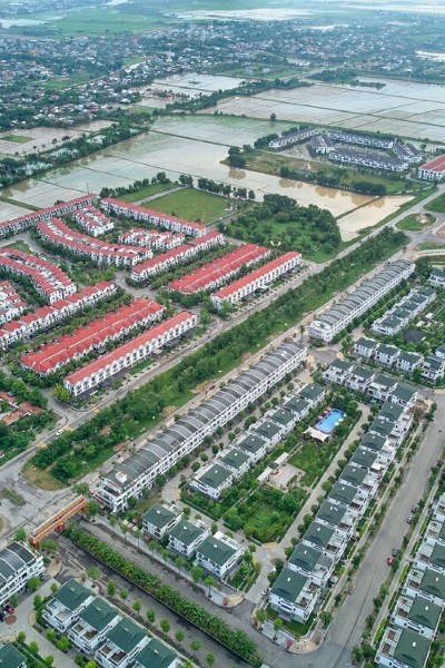 Hue seeks investors for multi-billion urban projects