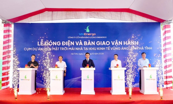 VinEnergo vận hành hệ thống điện mặt trời mái nhà kết hợp pin lưu trữ năng lượng tại Hà Tĩnh