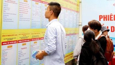 Deploying "AI Brain," Hanoi aims to cut recruitment and job-seeking time by 30–50%