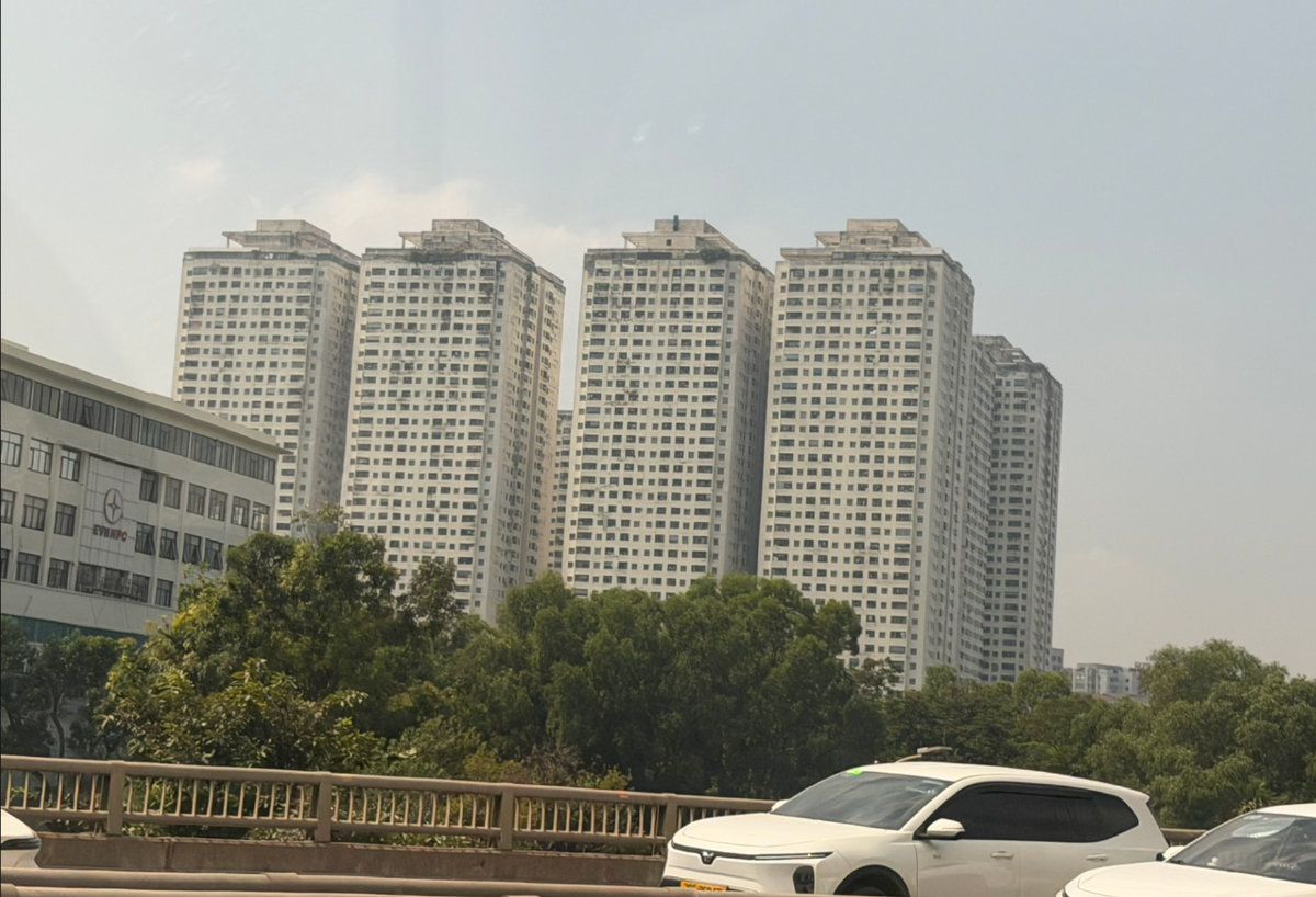 Kỳ họp sẽ xem xét các cơ chế, giải pháp xử lý vi phạm tại 12 dự án, trong đó có khu HH Linh Đàm - Ảnh: Phan Nam