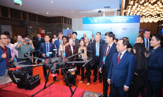Delegates attend the Vietnam International Digital Week 2026 in Quang Ninh city on October 28. (Photo: MoST)