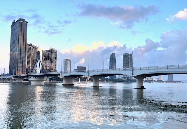 Da Nang proposes housing subsidies to attract top talent and experts