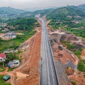Một đoạn cao tốc Hữu Nghị - Chi Lăng. Nguồn: TTXVN