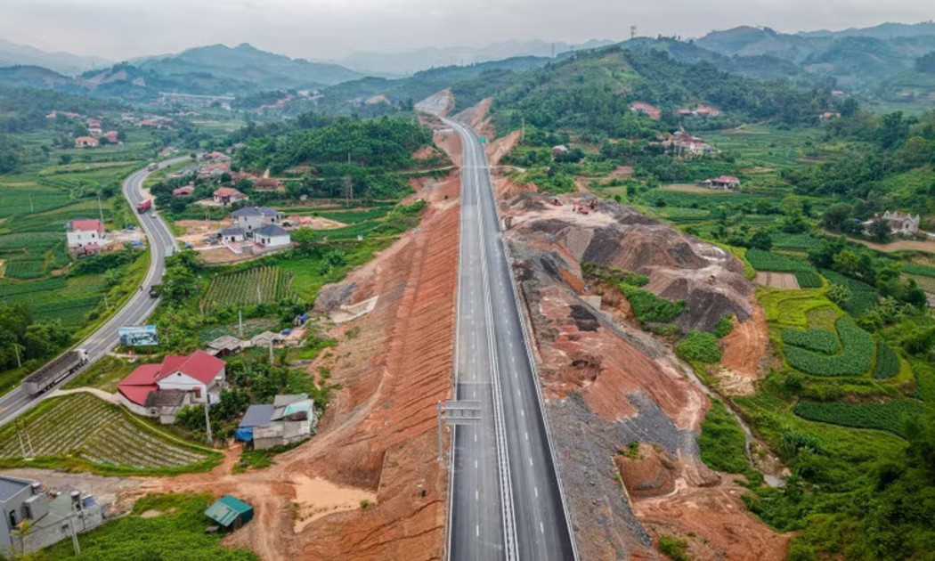 Một đoạn cao tốc Hữu Nghị - Chi Lăng. Nguồn: TTXVN