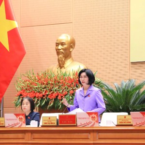 Chủ tịch HĐND TP.Hà Nội Phùng Thị Hồng Hà. Ảnh: Quốc hội