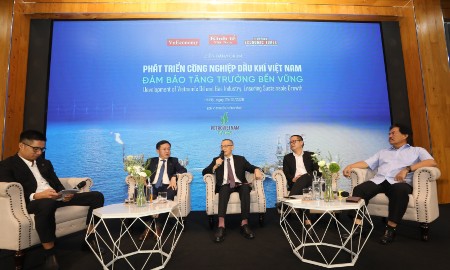 Petrovietnam đẩy mạnh giải pháp chiến lược duy trì khai thác và chuyển dịch xanh
