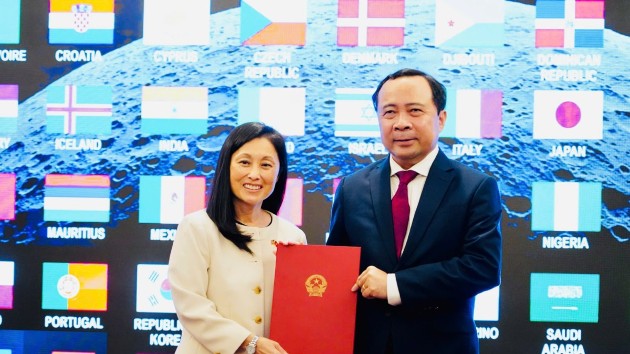 Vietnam joins Artemis accords on space exploration