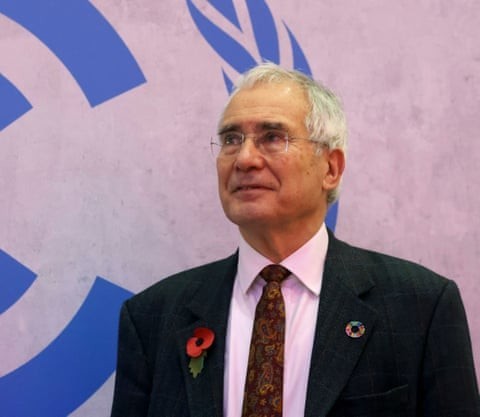 Nhà kinh tế học Nicholas Stern. Ảnh: Yves Herman/Reuters.