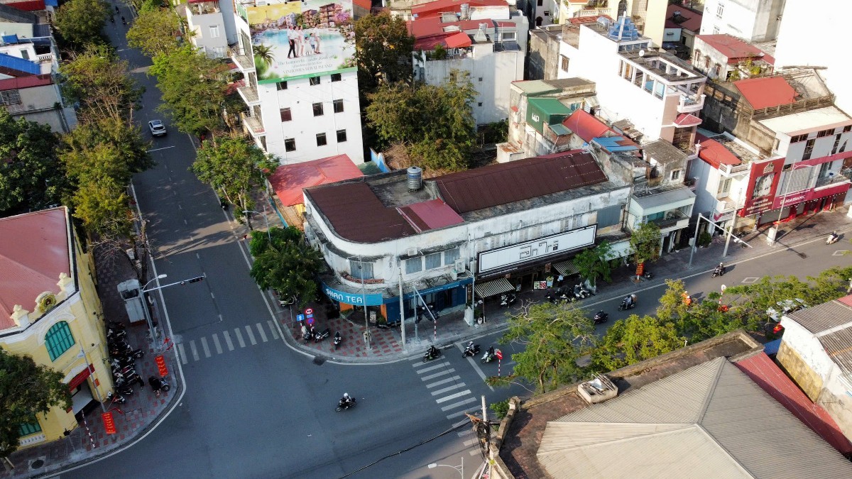 Nhà đất công sản tại 84 -86 Điện Biên Phủ (phường Hồng Bàng) đang được thu hồi dự kiến sẽ dành làm quỹ nhà đất hỗ trợ, giảm tiền thuê cho 3 nhóm doanh nghiệp đủ điều kiện. Ảnh: NK.