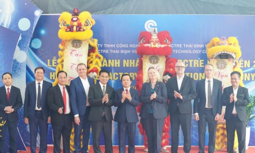 The inauguration of Spectre Hung Yen 2 factory. (Photo: Embassy of Denmark in Vietnam)