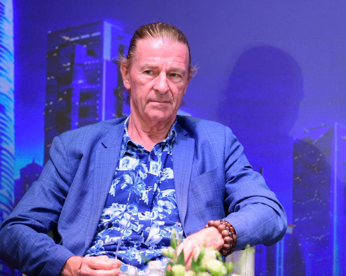 Ông Dominic Scriven, Nhà sáng lập, Chủ tịch Dragon Capital tại diễn đàn. Ảnh: Quang Định.